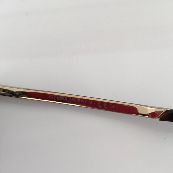 Fendi~ tortoise sunglasses - Picture 3 of 8